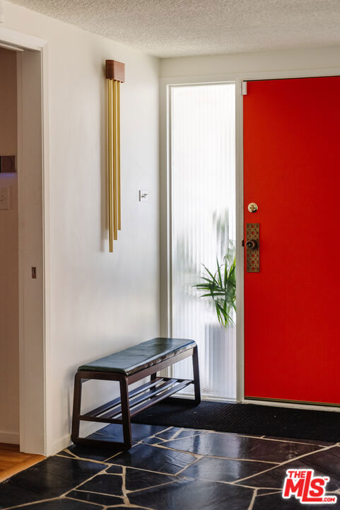 4220 Hillcrest Drive, Los Angeles CA: https://media.crmls.org/mediaz/4fd5e09b-85d7-4e89-92b9-12f9b7c21d22.jpg