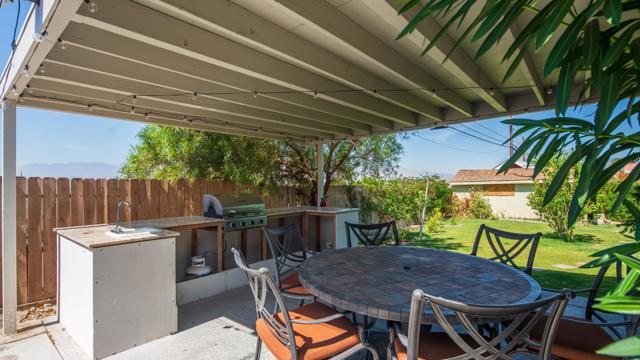 68099 Via Domingo, Desert Hot Springs CA: https://media.crmls.org/mediaz/4fd90942-0e04-459a-b5a9-c54b28bfa2a4.jpg