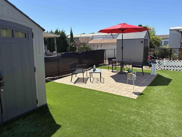 1010 E Bobier Drive, Vista CA: https://media.crmls.org/mediaz/4fda6028-2655-4dc5-8e88-f8383d09890d.jpg