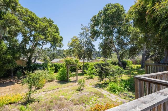 1171 Sylvan Place, Monterey CA: https://media.crmls.org/mediaz/4fdd8b75-1122-4987-9e01-1f77b97f2e9b.jpg