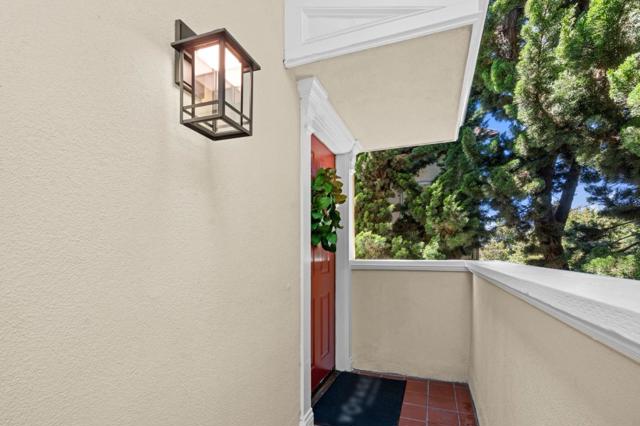 460 San Bruno Avenue, Brisbane CA: https://media.crmls.org/mediaz/4fdecedf-2b1d-4557-95a9-61910ddd83a6.jpg