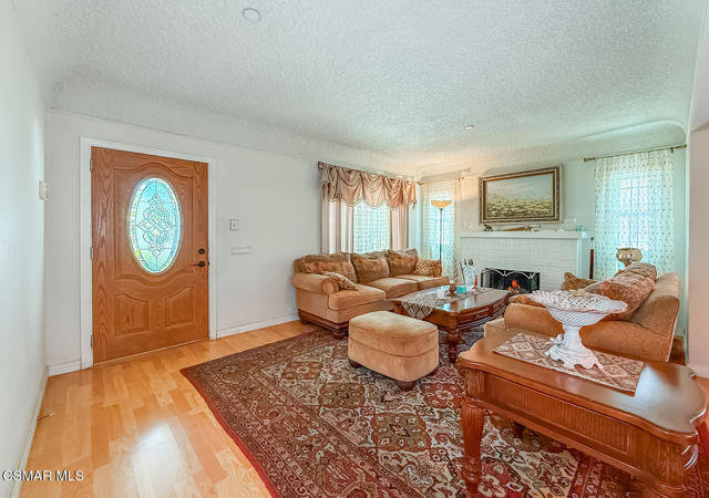 Image 8 of 46 For 1041 Ruberta Avenue