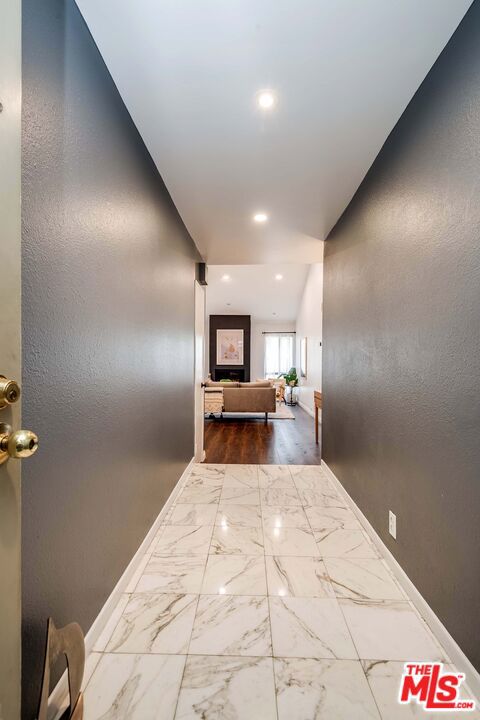 222 North Rose Street, 406 photo 7