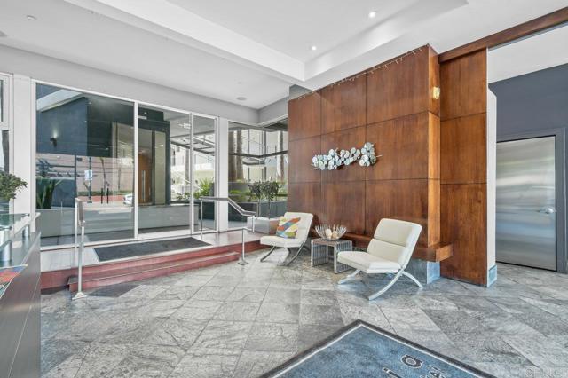 Detail Gallery Image 1 of 32 For 101 Market St #212,  San Diego,  CA 92101 - 1 Beds | 1 Baths
