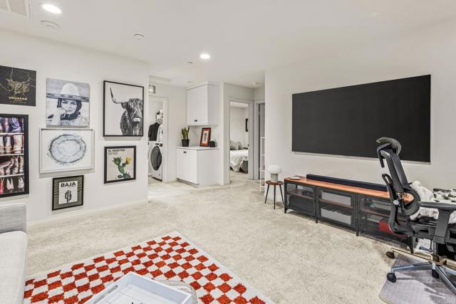 Detail Gallery Image 12 of 20 For 506 Willowmore St, Vista,  CA 92081 - 3 Beds | 2 Baths