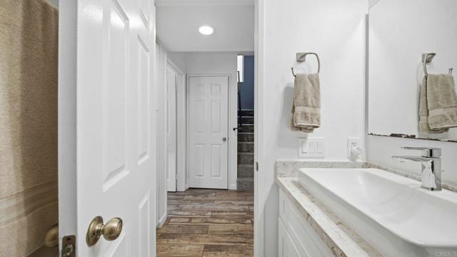 Detail Gallery Image 26 of 32 For 2956 C St #15,  San Diego,  CA 92102 - 2 Beds | 1/1 Baths