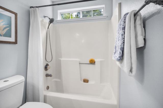 6321 Imperial Court, Aptos CA: https://media.crmls.org/mediaz/4fe1d76e-9859-4881-b6d1-f767fbb4d305.jpg