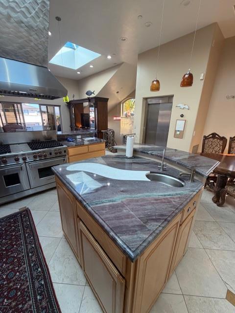 131 30th Avenue, Santa Cruz CA: https://media.crmls.org/mediaz/4fe275c2-72df-4d97-ba4d-65ed79ccefec.jpg