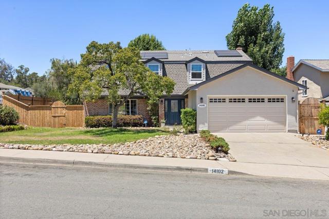 14102 Tricia St, Poway CA: https://media.crmls.org/mediaz/4fe30bb0-ece3-4bfa-95ec-88cd72d2c2b0.jpg