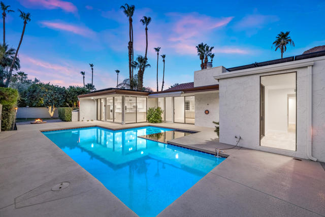 46428 War Bonnet Circle, Indian Wells CA: https://media.crmls.org/mediaz/4fe319cd-4671-4c31-979b-366615a2e299.jpg