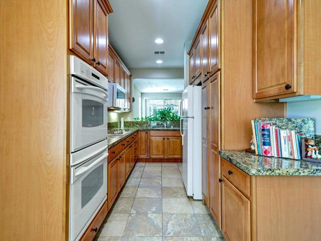 80311 Avenida Santa Belinda, Indio CA: https://media.crmls.org/mediaz/4fe41dae-14f4-48ae-a7be-84407eb93cf9.jpg
