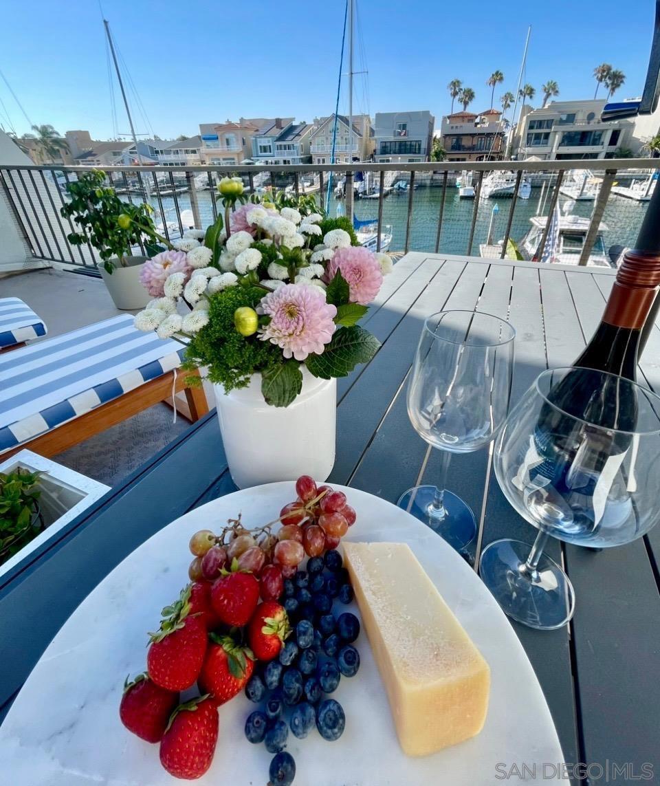 MLS #250039111SD image #9