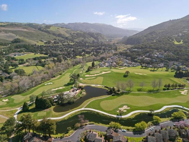 28064 Heron Court, Carmel CA: https://media.crmls.org/mediaz/4fe505c3-b78e-4925-a52a-b49438891d67.jpg