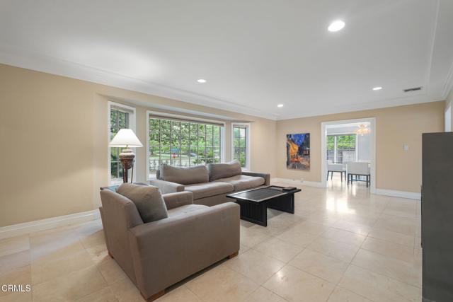1525 Waverly Road, San Marino CA: https://media.crmls.org/mediaz/4fe5af9e-00c7-4962-8a8a-5cadd96e9a72.jpg