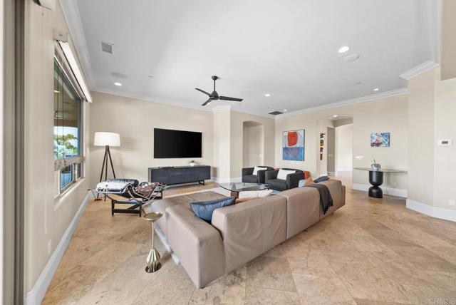 5102 Espinoza Road, El Cajon CA: https://media.crmls.org/mediaz/4fe6247b-d456-4c1d-917e-4b892fb8bb3b.jpg