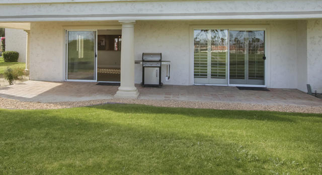 705 Vista Lago Circle N, Palm Desert, CA 92211