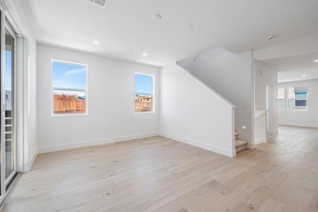 5601 Linen Court, San Ramon CA: https://media.crmls.org/mediaz/4fe6ca03-ef08-44a1-b64e-24e26d6dabd9.jpg