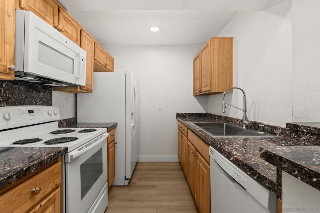 6171 Rancho Mission Rd - photo 3