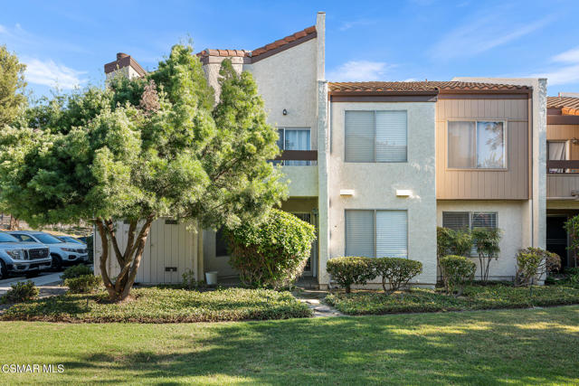 1748 Sinaloa Road, Simi Valley CA: https://media.crmls.org/mediaz/4fe73cf8-94ef-4519-b410-2996b54b6435.jpg