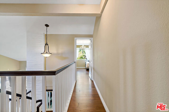 683 Triunfo Canyon Road, Westlake Village CA: https://media.crmls.org/mediaz/4fe87140-3cbe-4a30-8d52-bc63664de338.jpg