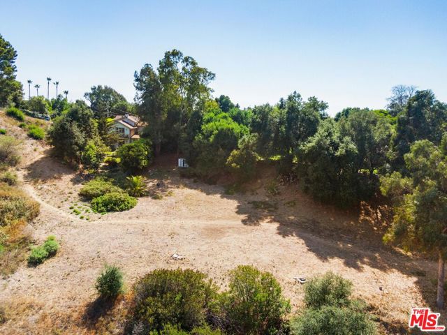 20717 Rockcroft Drive photo 8