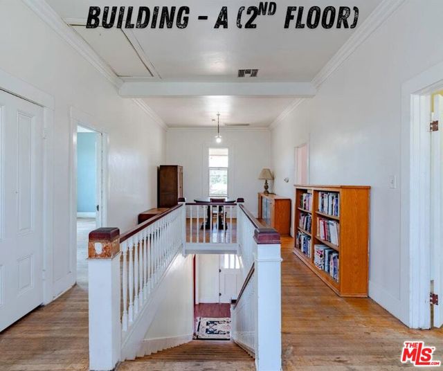5706 Pioneer Boulevard, Whittier CA: https://media.crmls.org/mediaz/4fe9523f-df26-4887-891a-9980e17b6caa.jpg