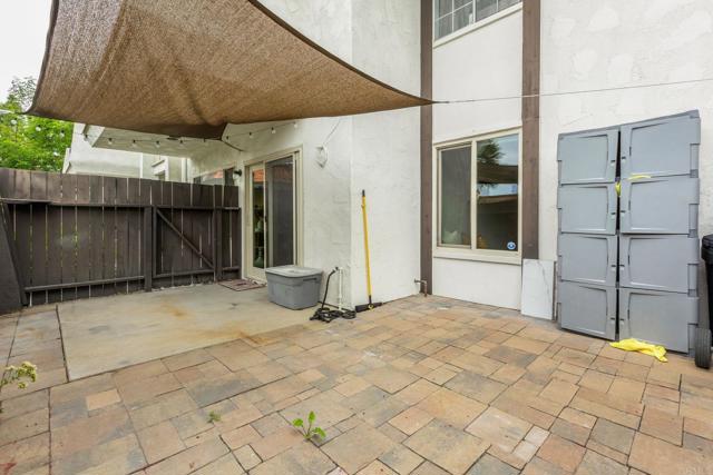 2929 Fire Mountain Dr, Oceanside CA: https://media.crmls.org/mediaz/4fea2ba0-e760-40e3-a677-6acbc9b20898.jpg