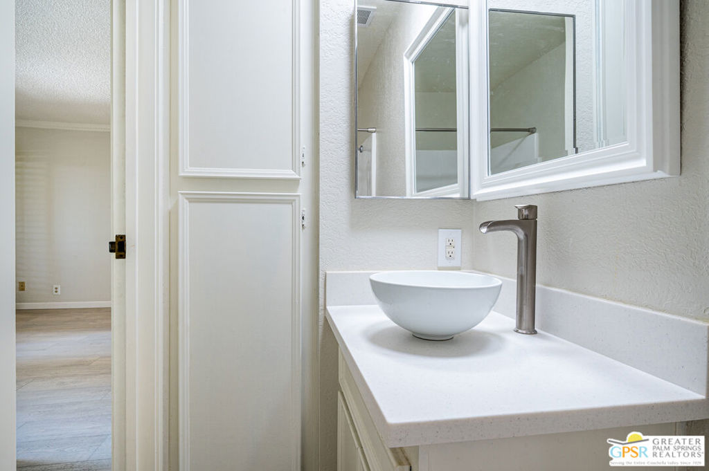 MLS #25602809PS image #14