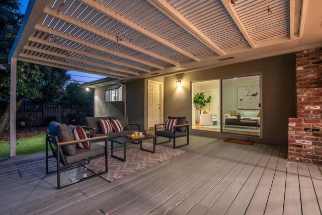 171 E Creek Drive, Menlo Park CA: https://media.crmls.org/mediaz/4febf37d-1328-463d-840f-35592dda452c.jpg