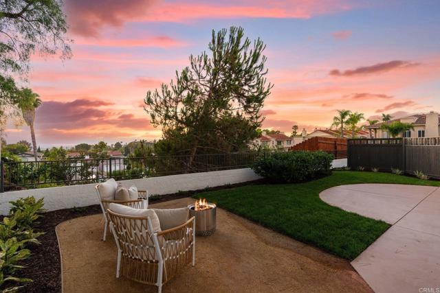 Detail Gallery Image 22 of 43 For 6801 6803 El Fuerte St, Carlsbad,  CA 92009 - 5 Beds | 5/1 Baths