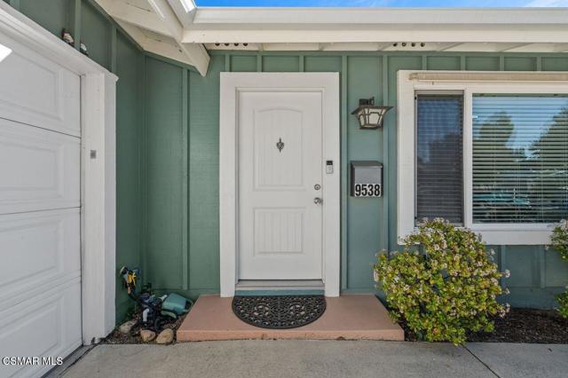 9538 El Cajon Street, Ventura CA: https://media.crmls.org/mediaz/4feda200-17ce-497d-a918-80bc352c7a38.jpg