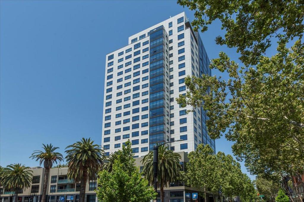 88 E San Fernando Street #302