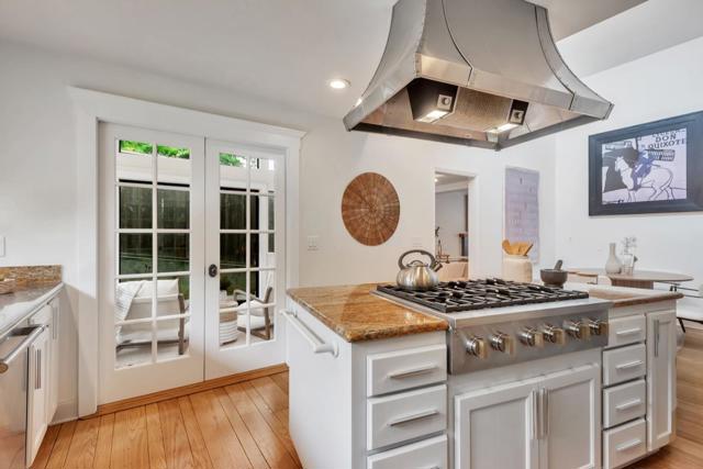 1641 Molitor Road, Belmont CA: https://media.crmls.org/mediaz/4fee2a2b-6fb6-47c9-a797-d8856feea1d7.jpg