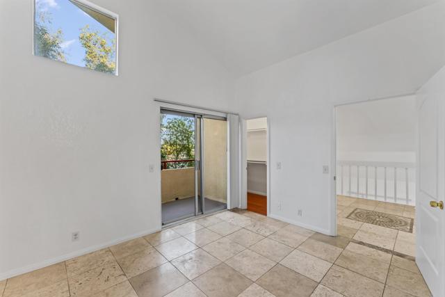 390 E Madison, El Cajon CA: https://media.crmls.org/mediaz/4feec525-5725-4da9-9527-1df2e1812298.jpg