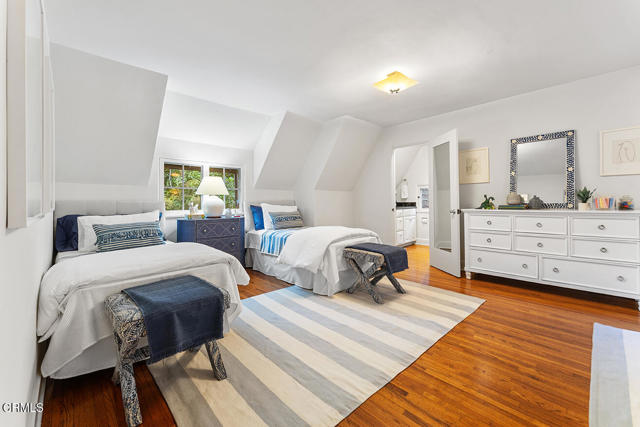 Detail Gallery Image 34 of 67 For 855 Old Mill Rd, Pasadena,  CA 91108 - 3 Beds | 3/1 Baths