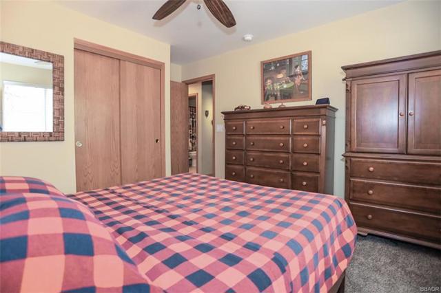2324 Manzanita Lane, Big Bear CA: https://media.crmls.org/mediaz/4ff3053c-0c75-45ca-bc80-af4ce60dcece.jpg