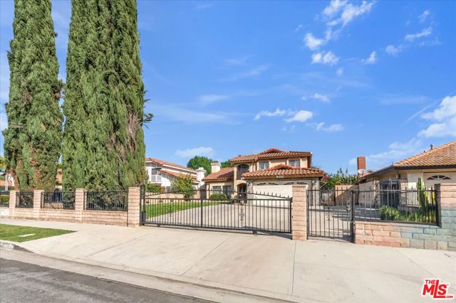 9322 Columbus Avenue photo 3