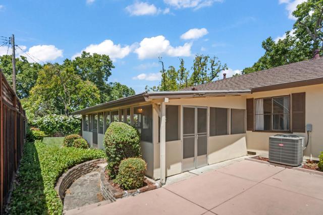 2127 Talia Avenue, Santa Clara CA: https://media.crmls.org/mediaz/4ff6737c-d392-4f24-8196-e11bd3903eee.jpg