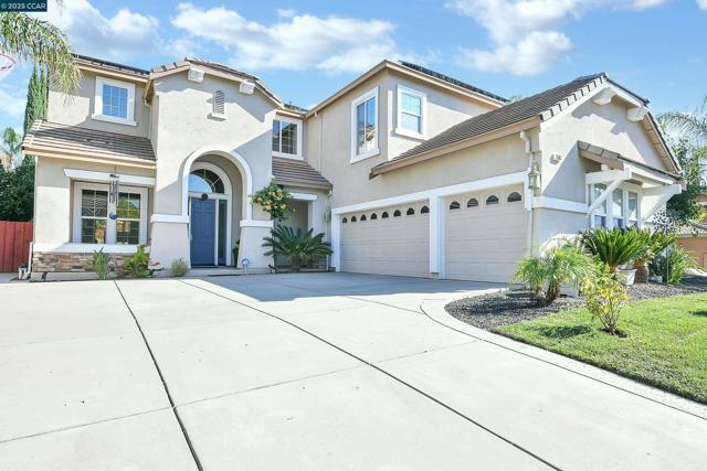 2593 Camel Back Rd, Brentwood CA: https://media.crmls.org/mediaz/4ff77511-d87c-4d92-9c68-8e21440dd0da.jpg