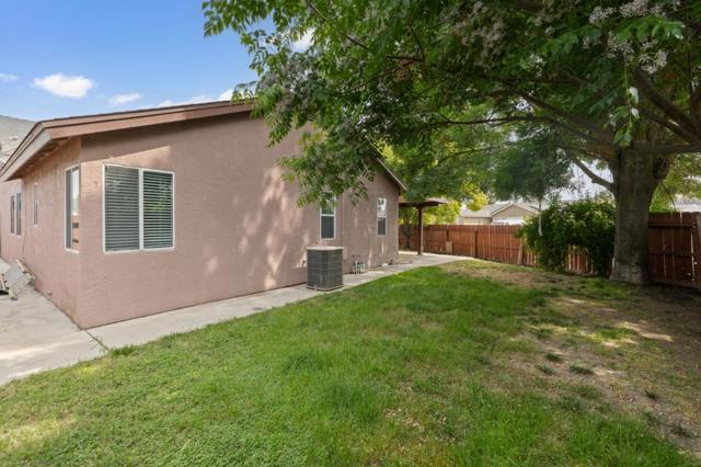 5309 CONTESSA, Fresno CA: https://media.crmls.org/mediaz/4ff8f2eb-53a1-459a-89a6-796b4fad33e5.jpg
