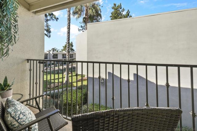 1045 Peach Avenue, El Cajon CA: https://media.crmls.org/mediaz/4ff92e94-01ed-4525-9d44-615795bf7b63.jpg