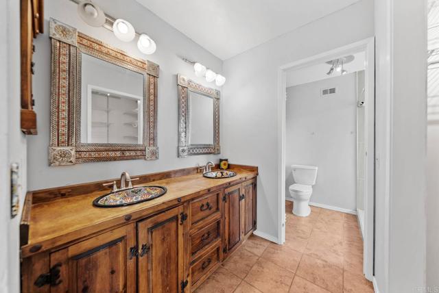 Detail Gallery Image 27 of 59 For 694 Calma Pl, Chula Vista,  CA 91910 - 5 Beds | 3/1 Baths