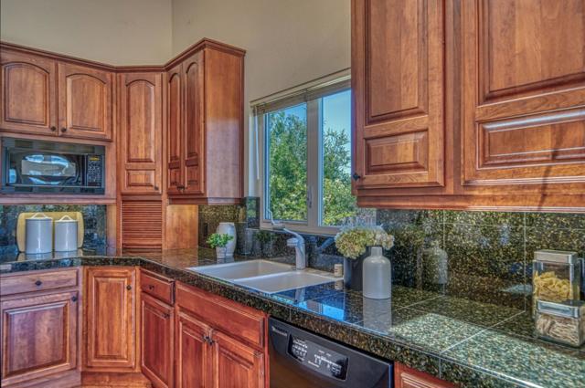 20905 Sullivan Way, Saratoga CA: https://media.crmls.org/mediaz/4ff9a72b-efcc-4ad8-b5b4-6ed9e67a01ce.jpg