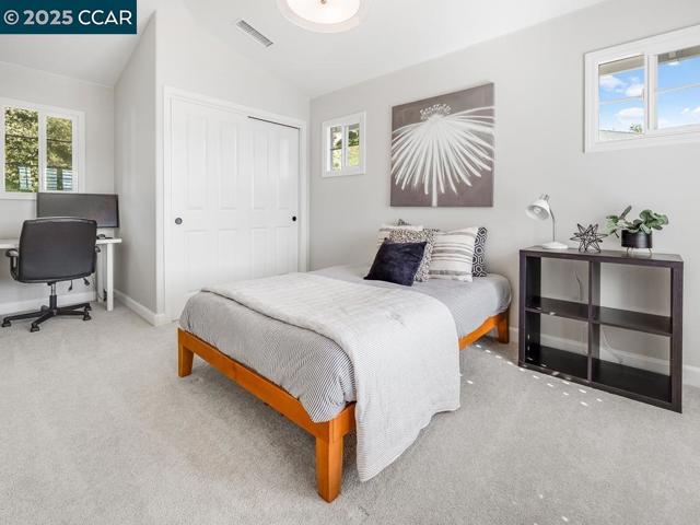 4430 Canyon Way, Martinez CA: https://media.crmls.org/mediaz/4ffb1793-d7c7-4e7f-8164-3ca4a2eb361c.jpg