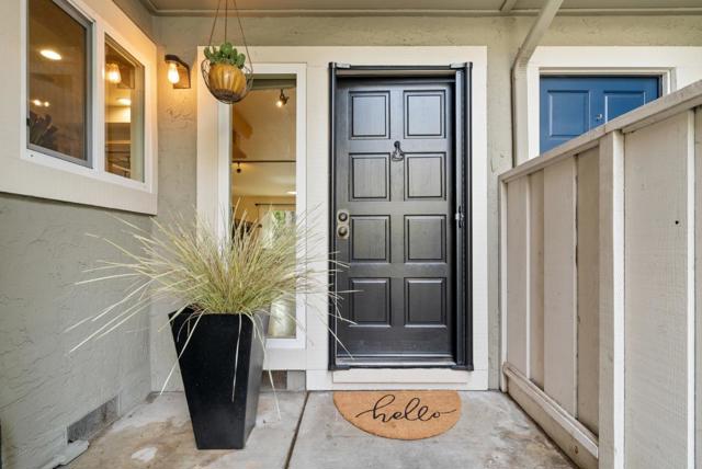 2878 Lindsay Lane, Soquel CA: https://media.crmls.org/mediaz/4ffb3f41-1e7b-4012-88bc-7bf6d86583bc.jpg
