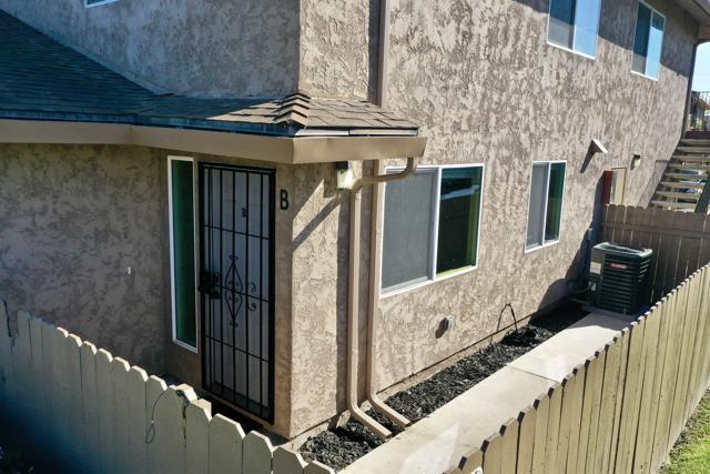 Image 16 of 24 For 2851 Iris Avenue B