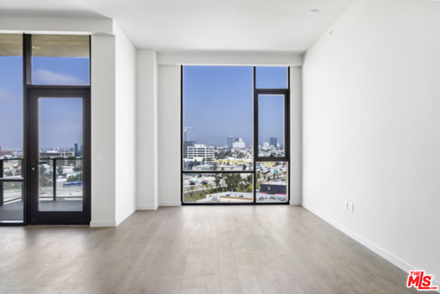 Image 2 for 2435 S Sepulveda Blvd #Penthouse 218, Los Angeles, CA 90064