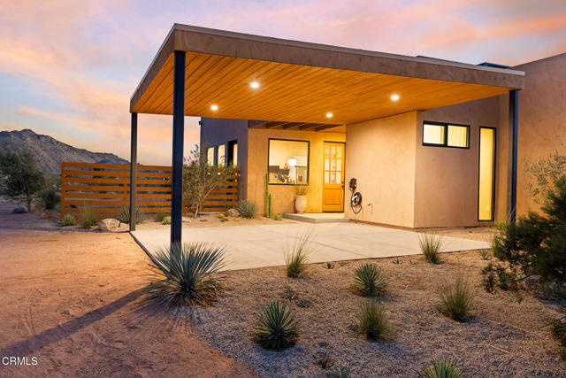 60679 Trentwood Drive, Joshua Tree CA: https://media.crmls.org/mediaz/4ffd3be6-beba-4966-bbd7-6078f612308c.jpg