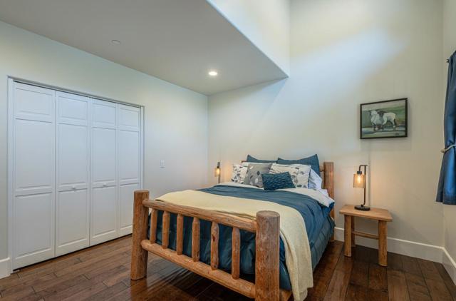 9247 Holly Hill Drive, Salinas CA: https://media.crmls.org/mediaz/4ffe1800-83a1-482a-9516-1c3d99bba334.jpg