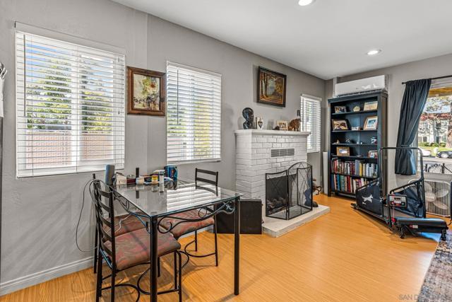 1215 N Broadway, Escondido CA: https://media.crmls.org/mediaz/4ffe21c3-945e-421c-b5b2-522ab0f13a6c.jpg